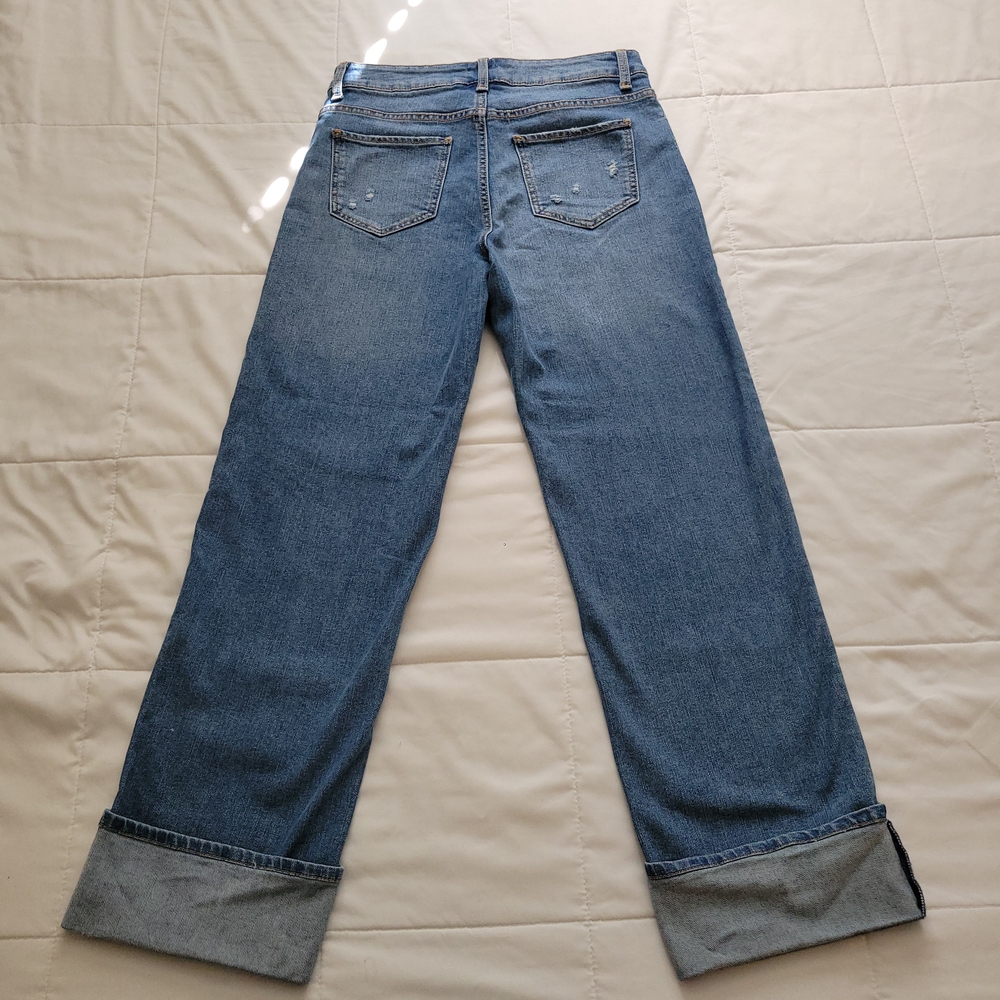 Cuffed Wide Leg Distressed Denim Jean Size 6 Like New - Picture 2 of 8